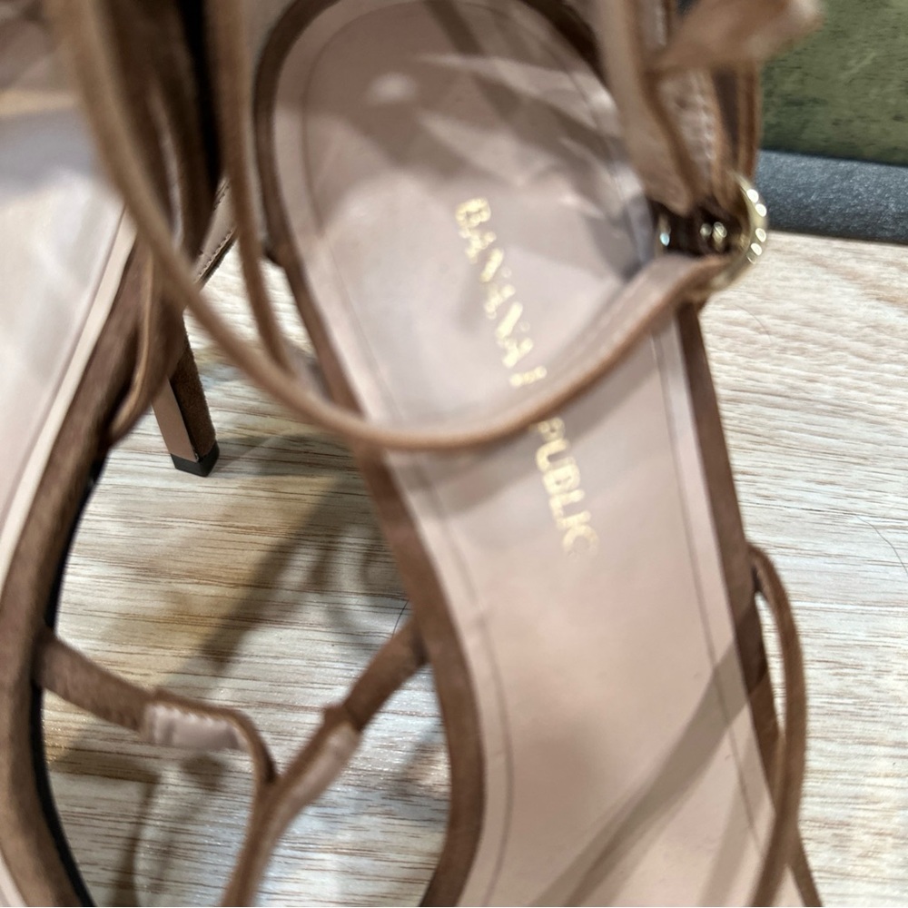 Brown Suede Strappy Women's Heels Size 8.5 by Banana Republic - Picture 11 of 11